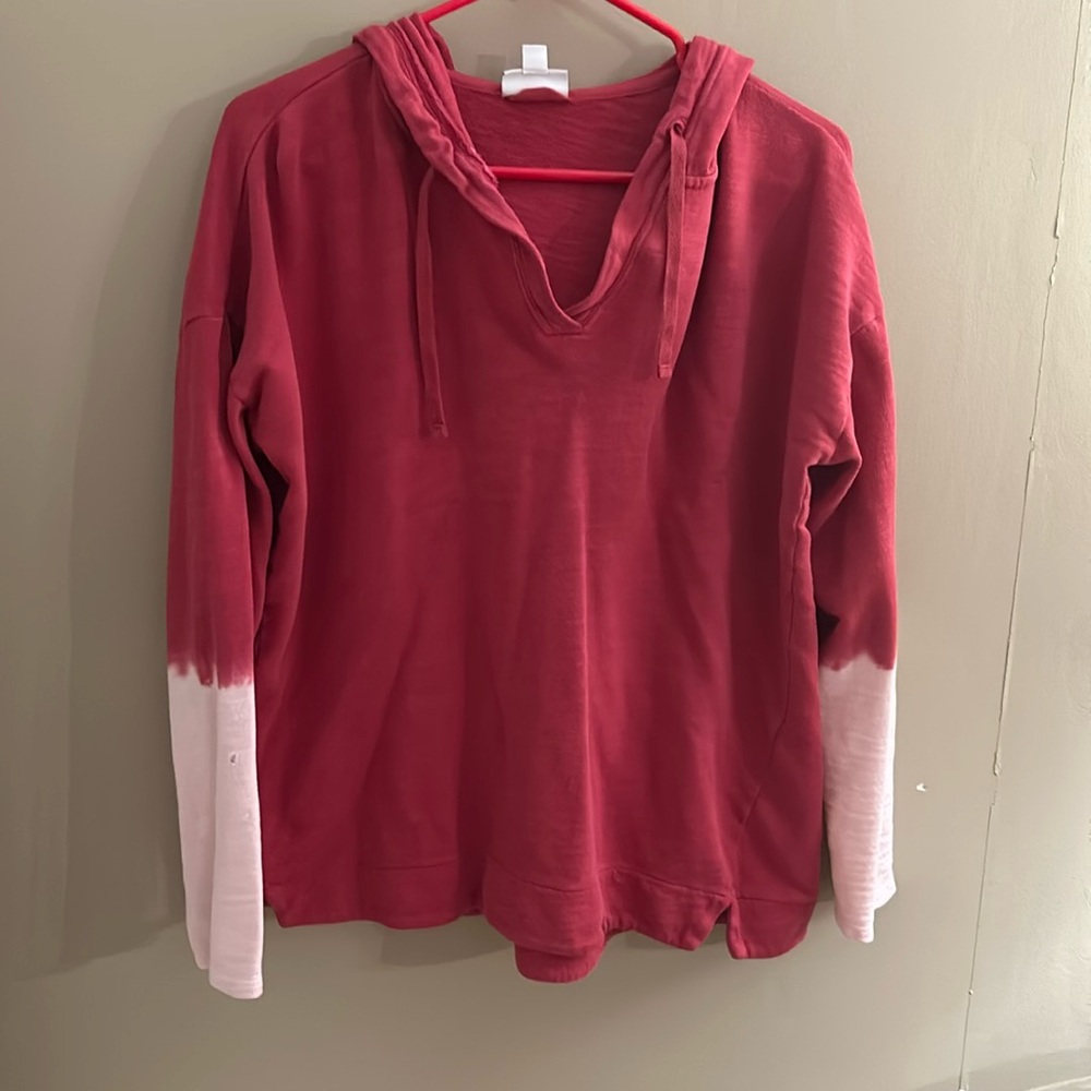 L/S hooded t shirt